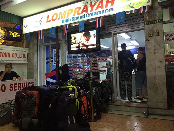 Lomprayah Check-in