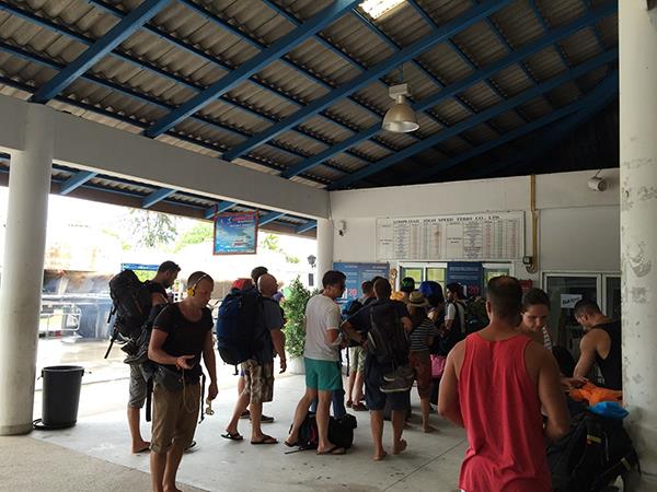 Lomprayah service to Koh Phangan -Jetty check-in