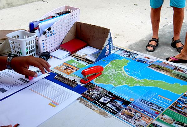 Koh Lipe Check Point - Passport will be kept by Staff