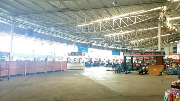 Southern Bangkok Bus Terminal (Sai Tai Mai)  - Outdoor area at Level G