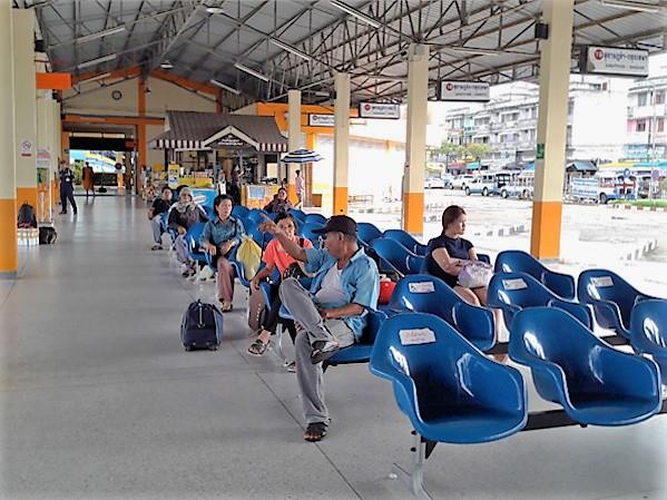 Sitting area in Surat Thani Bus Terminal