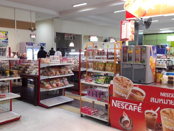 Snacks at rest stop Bangkok to Chumphon