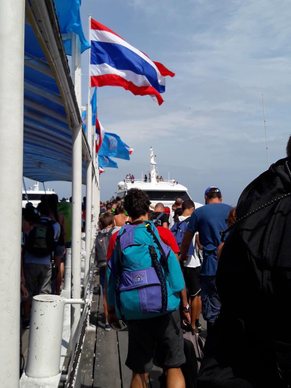 Boarding Lomprayah ferry from Koh Tao to Surat Thani