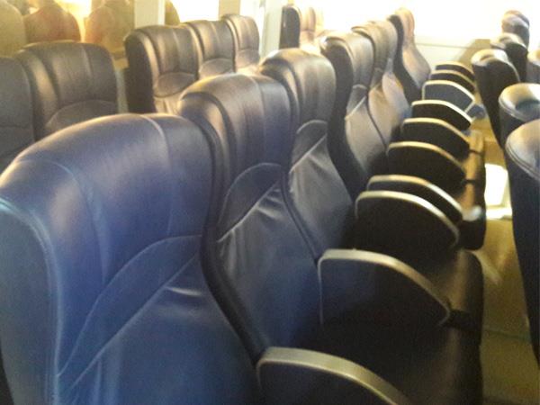 VIP room seats in Lomprayah ferry