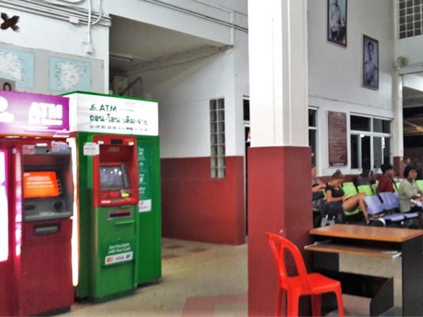 Waiting area Surat Thani Railway Station