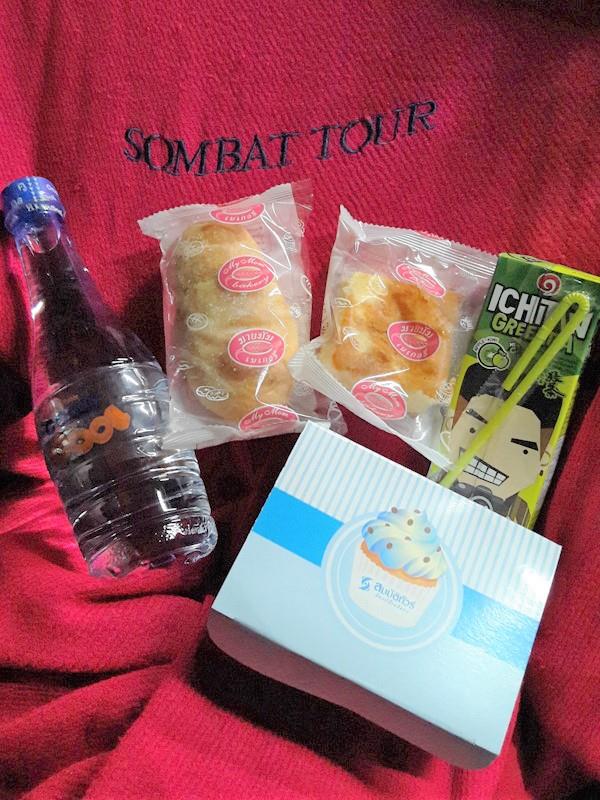 Sombat Tour 赠送的零食