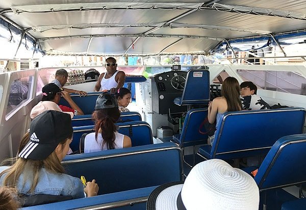 Bundhaya inside view boat