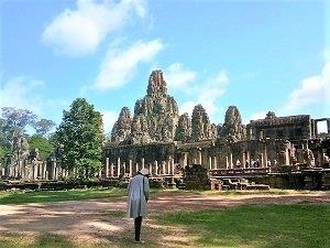 Bus from Bangkok to Siem Reap, Angkor Thom - Bangkok to Siem Reap Travel Mart Bus