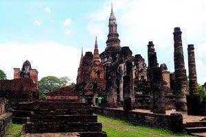 Sukhothai Historical Park - Thailand Party and Festivals