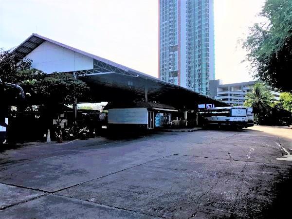 Bus platform