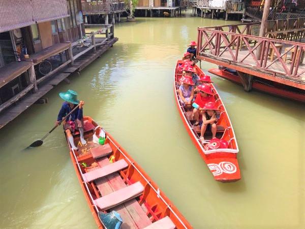 Inside Pattaya Floating Market