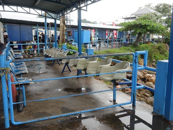 Outdoor waiting area Donsak Pier Outdoor waiting area Donsak Pier