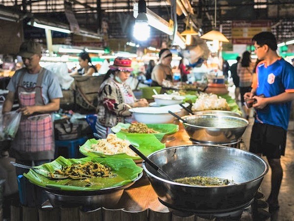 Chiang Mai Gate Night Food Market